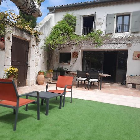 Mas" La Maison De Mon Pere " Proche Avignon A Pujaut Kültér fotó