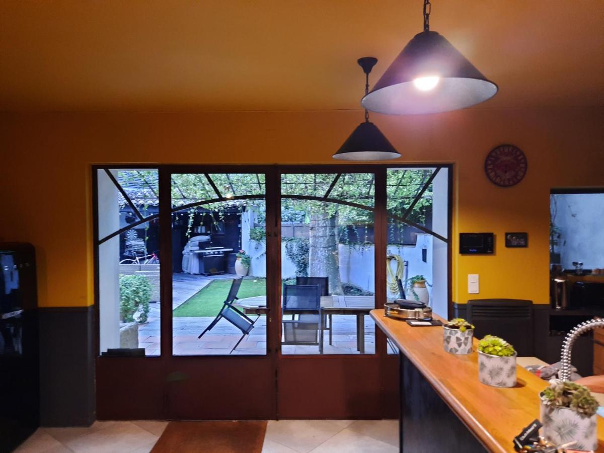 Mas" La Maison De Mon Pere " Proche Avignon A Pujaut Kültér fotó