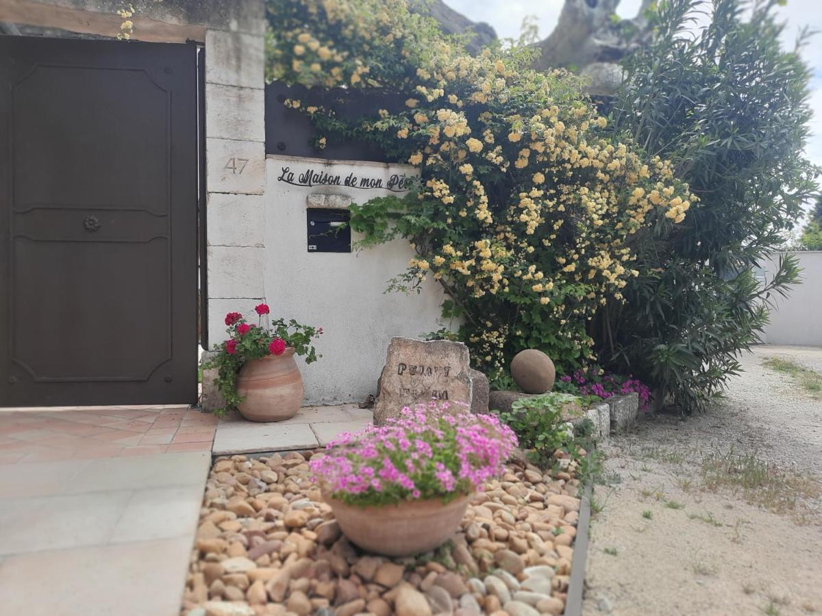 Mas" La Maison De Mon Pere " Proche Avignon A Pujaut Kültér fotó